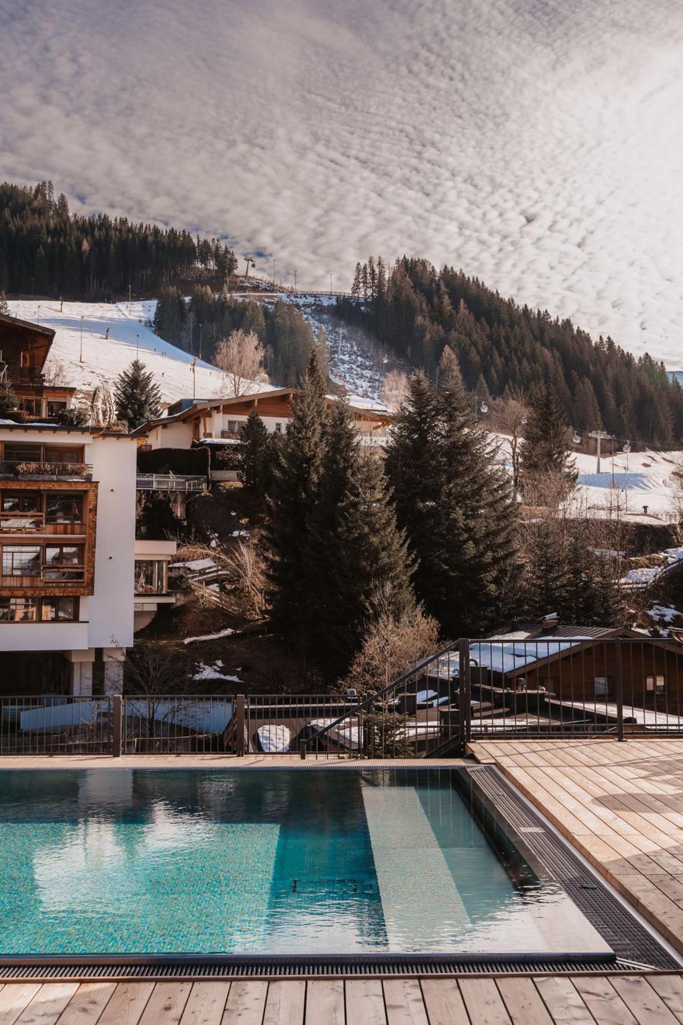 Kerii - Adults Boutique Hotel Заалбах-Хинтерглем Екстериор снимка